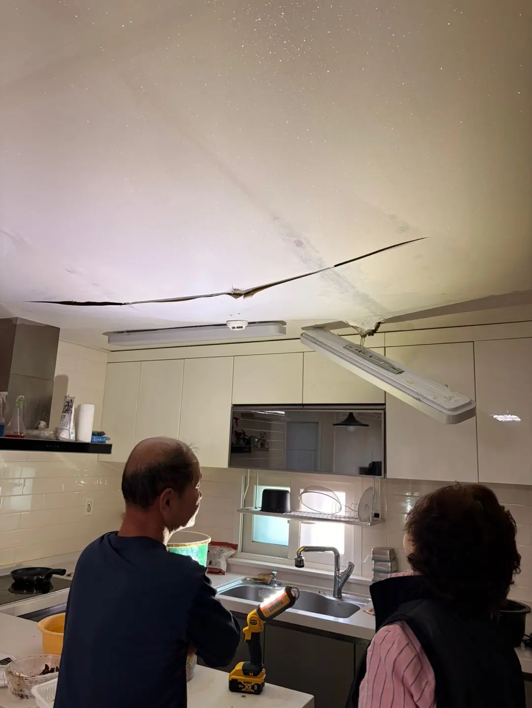 서울 성동구 주방 누수탐지 및 배관수리 사례